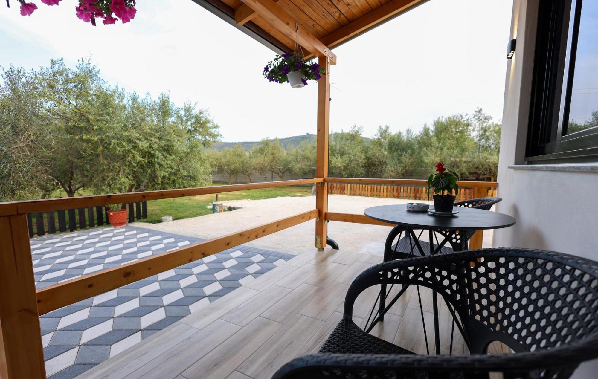 Olive Oasis Studio Berat Exterior photo